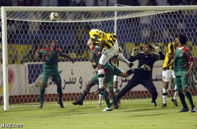 النصر يتصدر الدوري
