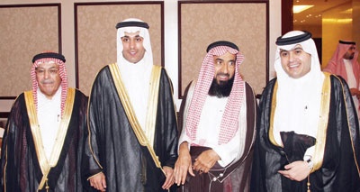 رجال الأعمال وأعيان جدة وشقراء يشاركون الحصيني والهذيلي أفراحهم