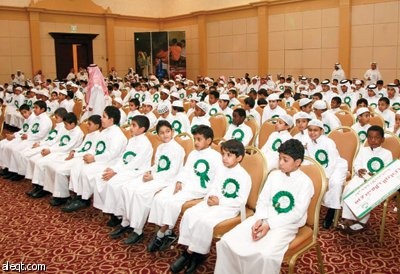 في ليلة «إنسان».. الأمير فيصل بن سلمان يكرم 331 طالباً متفوقاً