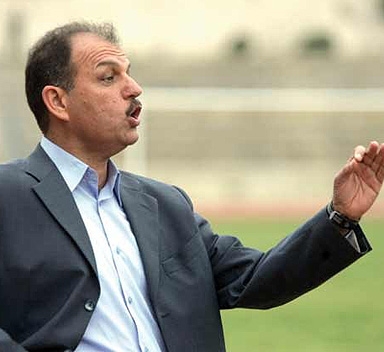 حمد مدرب الأردن واثق في قدرات لاعبيه قبل لقاء اليابان بكأس آسيا