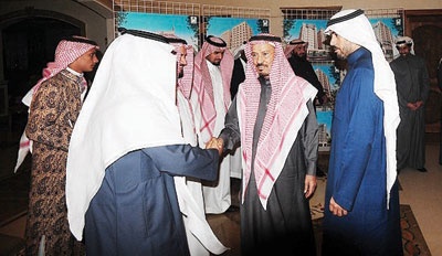 بحضور الأمير فيصل بن سلمان .. أعيان الزلفي يجتمعون لدعم «وقف إنسان»