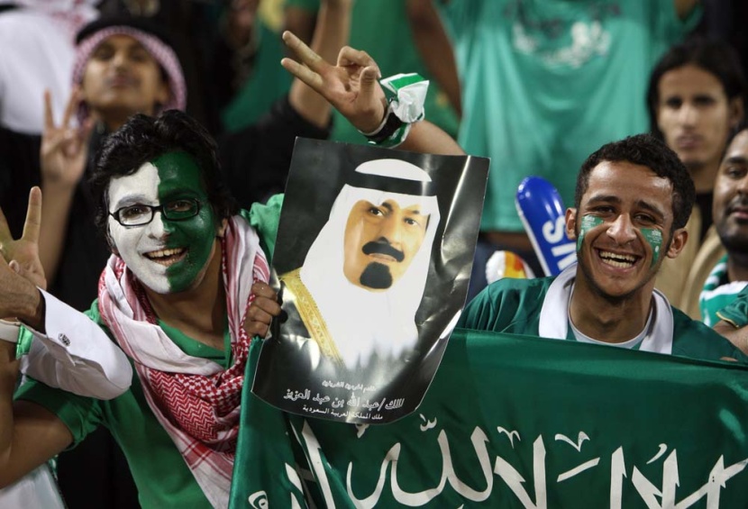 الصقور يتذيلون المجموعة