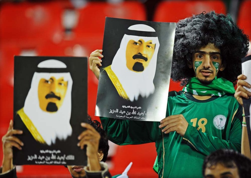 الصقور يتذيلون المجموعة