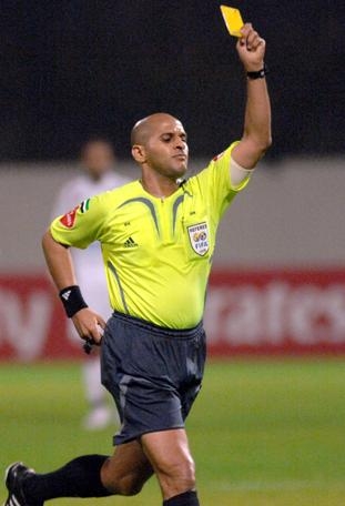 الحكم الإماراتي البدواوي يدير مباراة الهند واستراليا بكأس آسيا اليوم