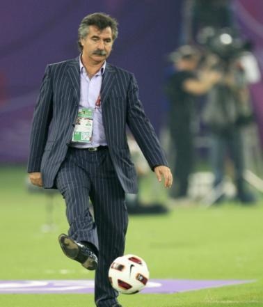 مدرب اوزبكستان : الحظ خدم الفريق الأردني في كأس آسيا