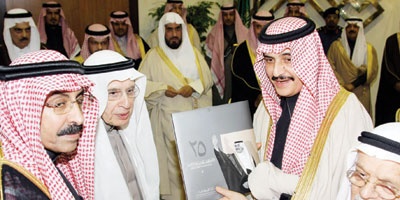 أمير الشرقية في يوم الوفاء: خدمة المنطقة واجب ديني ووطني