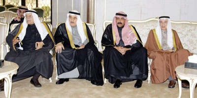 أمير الشرقية في يوم الوفاء: خدمة المنطقة واجب ديني ووطني
