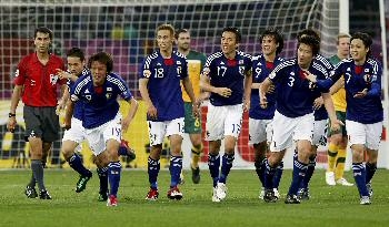 اليابان تتوج بكأس آسيا على حساب أستراليا