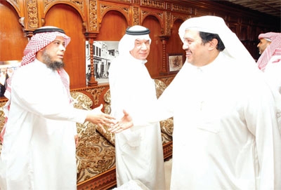 المقبل: الهزاع يدير القادسية بعين واحدة.. «زين» غيره