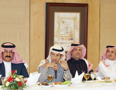 العالم يبحث عن الطاقة النظيفة لخدمة الاستهلاك البشري باستخدام التقنية