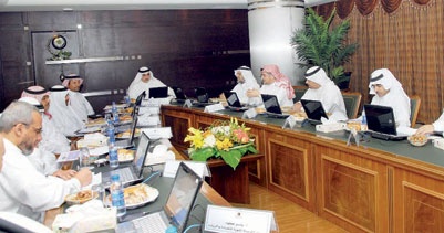 «الاتصالات السعودية» تناقش تطوير مفاهيم الموارد البشرية واستراتيجياتها