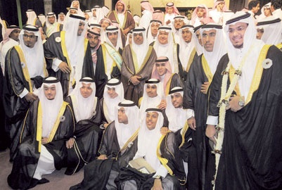 أمير منطقة مكة المكرمة يرعى حفل تخريج الدفعة 59 من طلاب جامعة أم القرى
