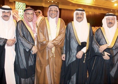 ابن سلطان يحتفل بزواج نجله فارس من كريمة الصالح