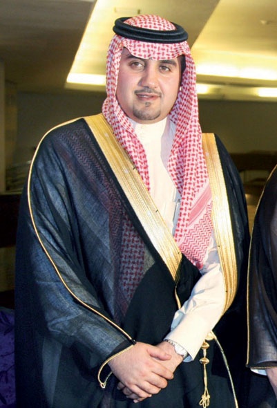 ابن سلطان يحتفل بزواج نجله فارس من كريمة الصالح
