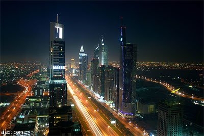 فنادق الامارات تعود بالسائحين إلى عصور "ألف ليلة وليلة"
