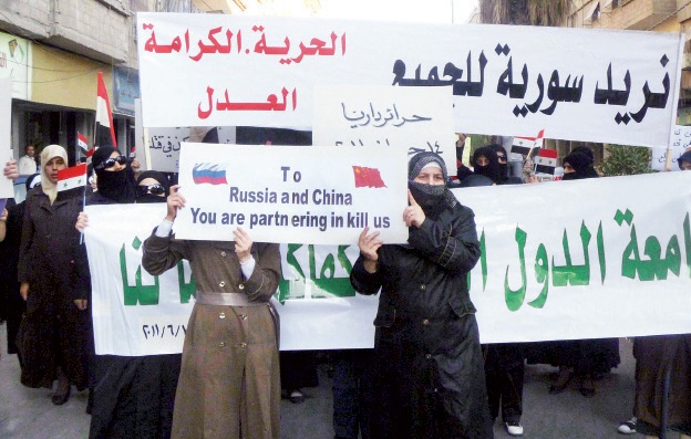 سورية: في اليوم الـ 100 للثورة.. جمعة لإسقاط شرعية الأسد