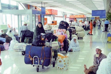 معاناة المسافرين داخل المملكة وكيفية حلها