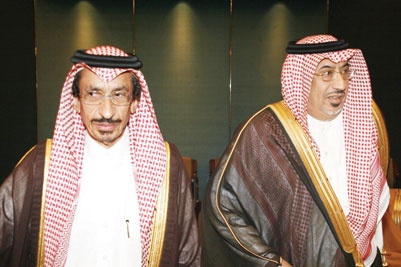 الأمير عبد الله بن خالد بن سعود يحتفل بزواجه من كريمة الأمير الدكتور عبد العزيز بن عياف