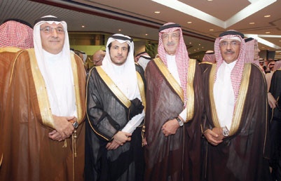 حشد كبير من رجال الأعمال يجتمعون في غرفة الرياض .. وحضور لافت لشباب الأعمال