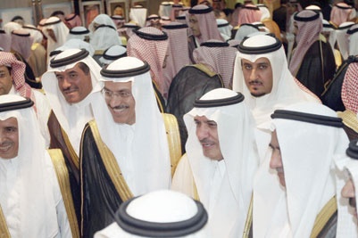 حشد كبير من رجال الأعمال يجتمعون في غرفة الرياض .. وحضور لافت لشباب الأعمال