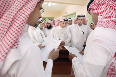 الرياض .. البروفات تؤكد جاهزية 74 مركزا انتخابيا .. والحسم غدا