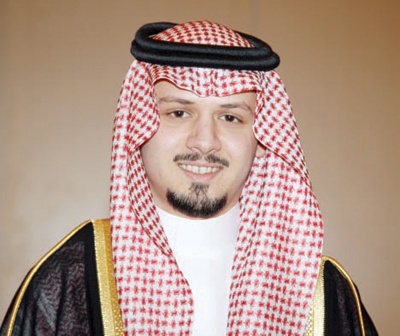 المنجم يحتفلون بزفاف كريمتهم إلى بندر المشاري