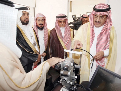 تدشين قافلة مكافحة العمى الناشىء عن مرض السكري