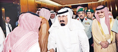 بعد وفاة ولي العهد.. الملك يغادر المستشفى