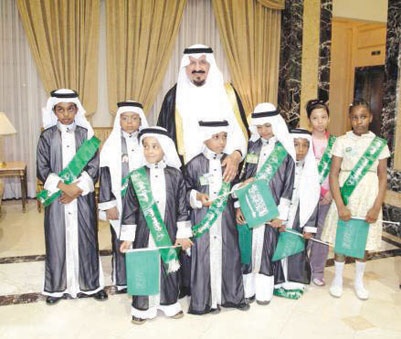 سلطان والأيتام .. أوقاف خيرية وصدقات جارية