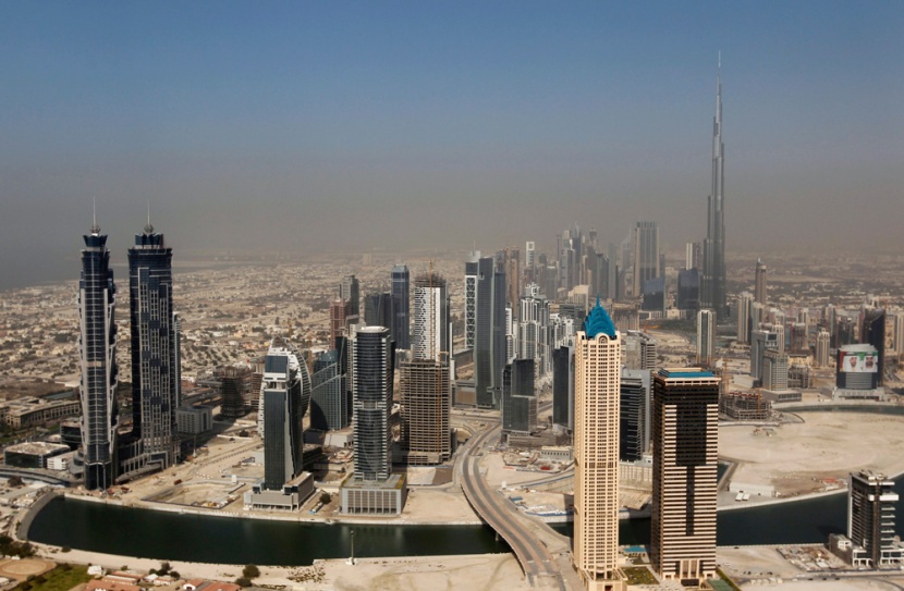 صور جوية لمدينة دبي في الإمارات