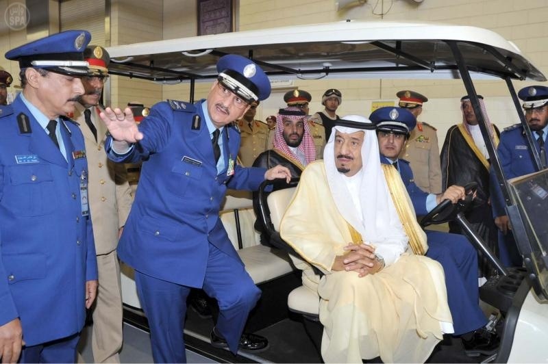 وزير الدفاع: قواتنا المسلحة معنية بالدفاع عن الوطن ضد أي تهديد أو عدوان خارجي