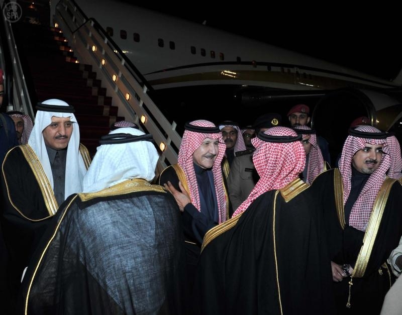 الأمير سطام بن عبدالعزيز يصل الرياض