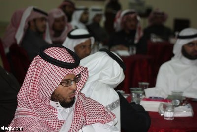 أبو شرارة يحاضر عن الثقافة المرورية في شقراء