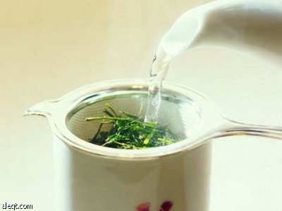الشاي الأخضر مفيد لتمتع كبار السن برشاقة الحركة
