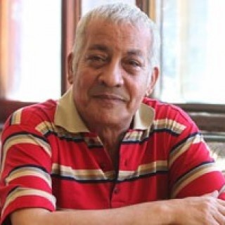 وفاة الكاتب جلال عامر نتيجة إصابته بأزمة قلبية  أثناء مشاركته في مظاهرة الأسكندرية