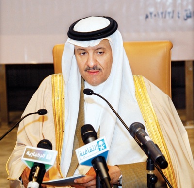 سلطان بن سلمان في «قصة نجاح»: الوصول إلى الهدف لا ينسينا الوطن