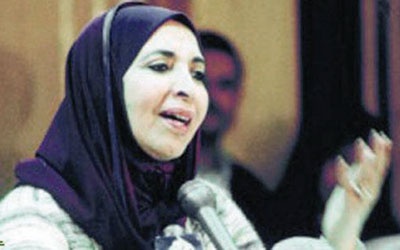 الشاعرة سعاد الصباح تغرد في مركز الأمير سلمان