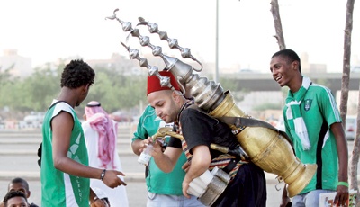 سوء تنظيم الملاعب.. عادة أم إهمال؟