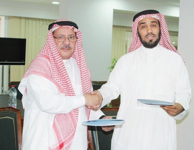 مياه «هنا» توسّع دائرة مبيعاتها وتبرم عقدا مع «وقف الملك عبد العزيز للعين العزيزية» في جدة