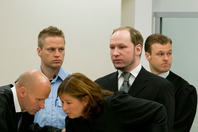 محكمة تستمع إلى شهادة حول الصحة العقلية لمرتكب مذبحة النرويج