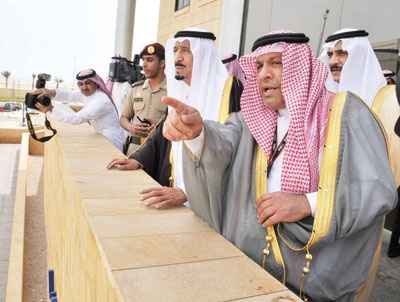سلمان والمنطقة الشرقية .. في كل زيارة تتحقق أمنيات
