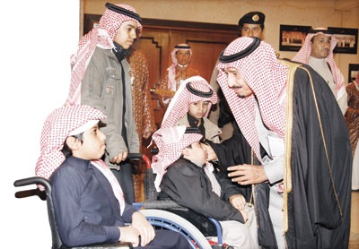 أبوته شملت الجميع