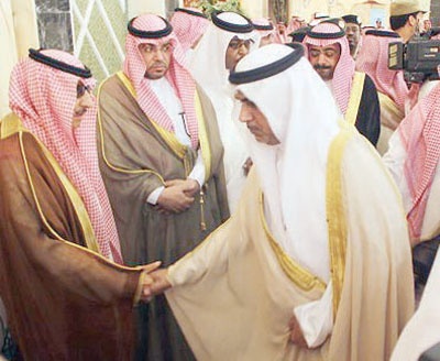 أهالي المناطق لـ «سلمان»: بايعنا عضيد الملك حبا وولاء