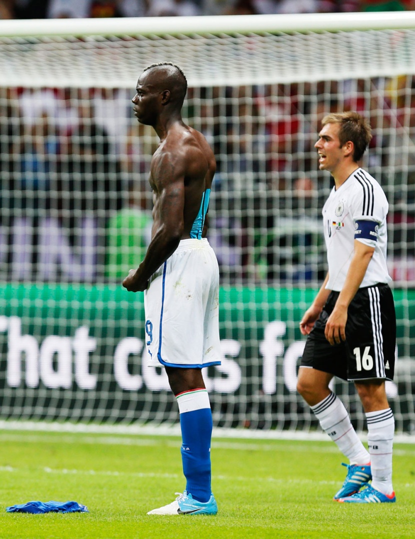 إيطاليا تهزم ألمانيا بالتخصص وتباري أسبانيا على لقب يورو 2012