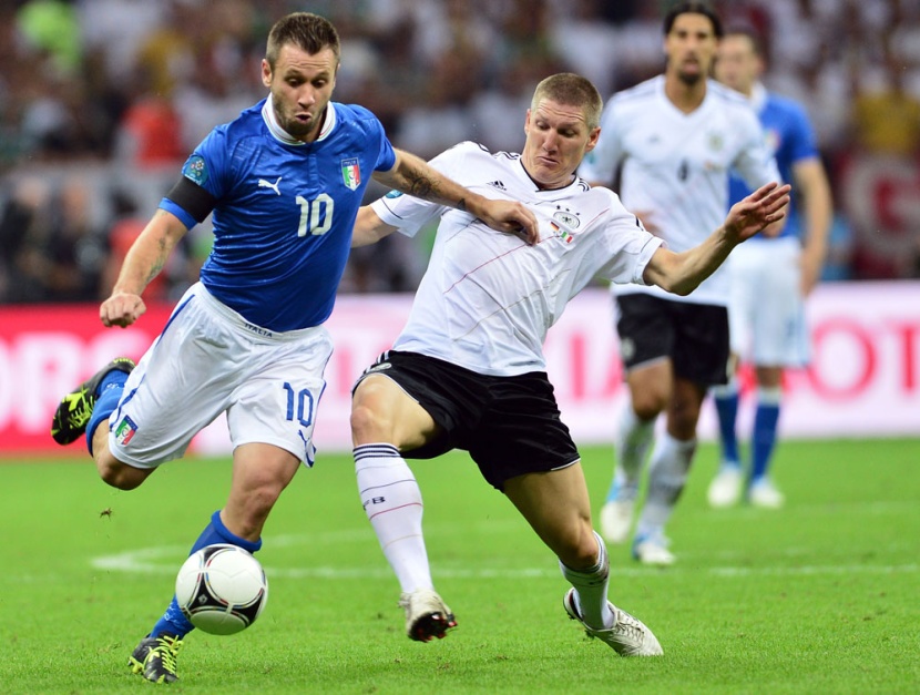 إيطاليا تهزم ألمانيا بالتخصص وتباري أسبانيا على لقب يورو 2012