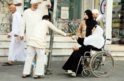 11 ألف كرسي متحرك للمعتمرين وكبار السن في المسجد الحرام