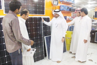 خلايا الطاقة الشمسية تنتشر تدريجيا بين السعوديين.. والطلب ينمو 15 %