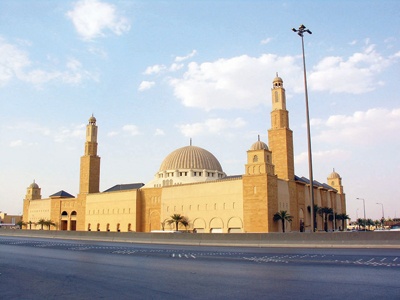 مطالب بضوابط لسكن أئمة المساجد منعا من تأجيرها لمجهولين