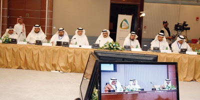 فقيه: الأسبوع المقبل.. الرفع للمقام السامي بنتائج اجتماعات تحديد ساعات العمل للقطاع الخاص