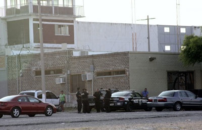 هروب أكثر من 130 شخصا من سجن في المكسيك على الحدود مع أمريكا